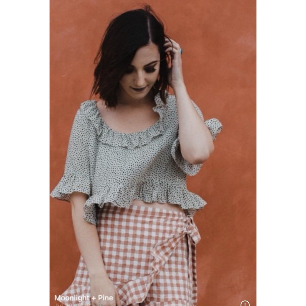 Star Print Size Small Ruffle Hem Crop Top Women's Flowy Boho Indie Blouse